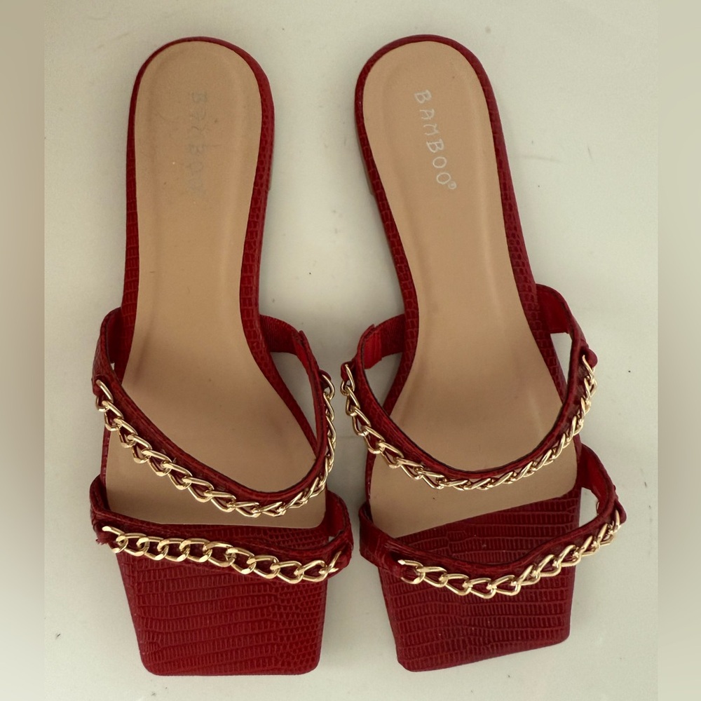 BAMBOO Red and Gold Chain Strap Sandals